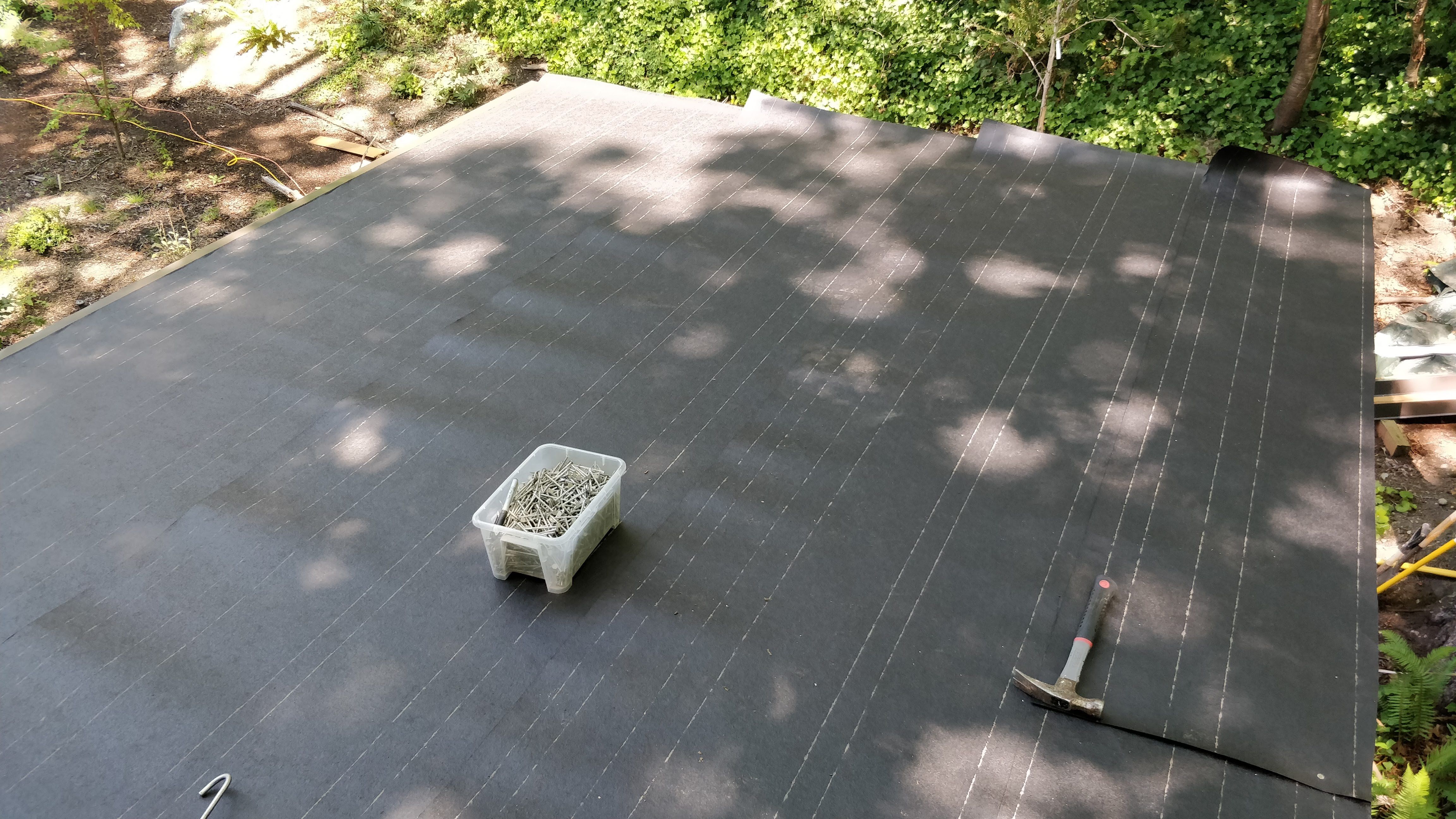 Roofing felt and drip edge