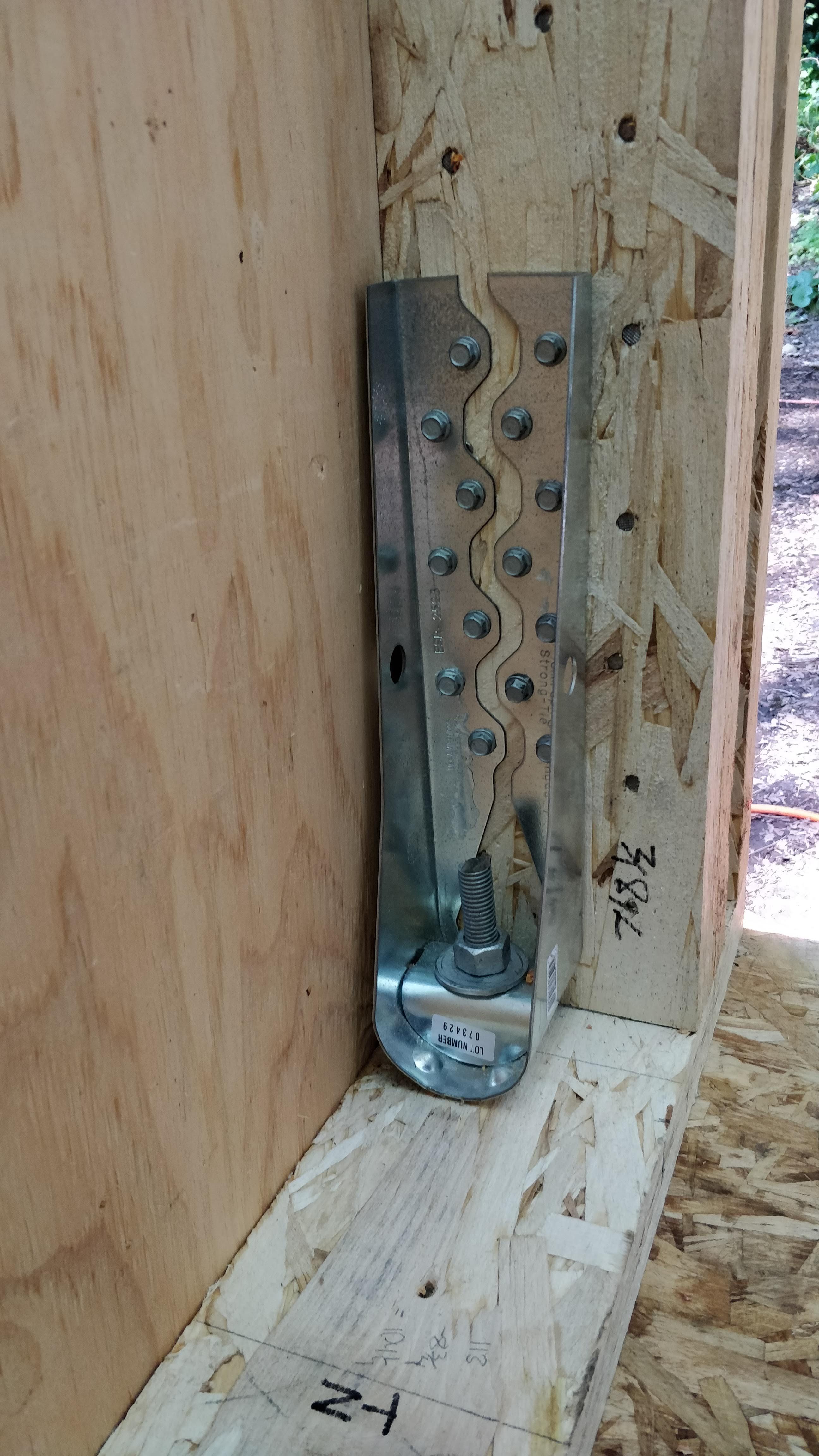 Close-up of regular hold-down